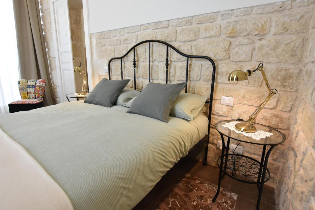 לינה וארוחת בוקר שיקלי Sicilia Bedda House מראה חיצוני תמונה