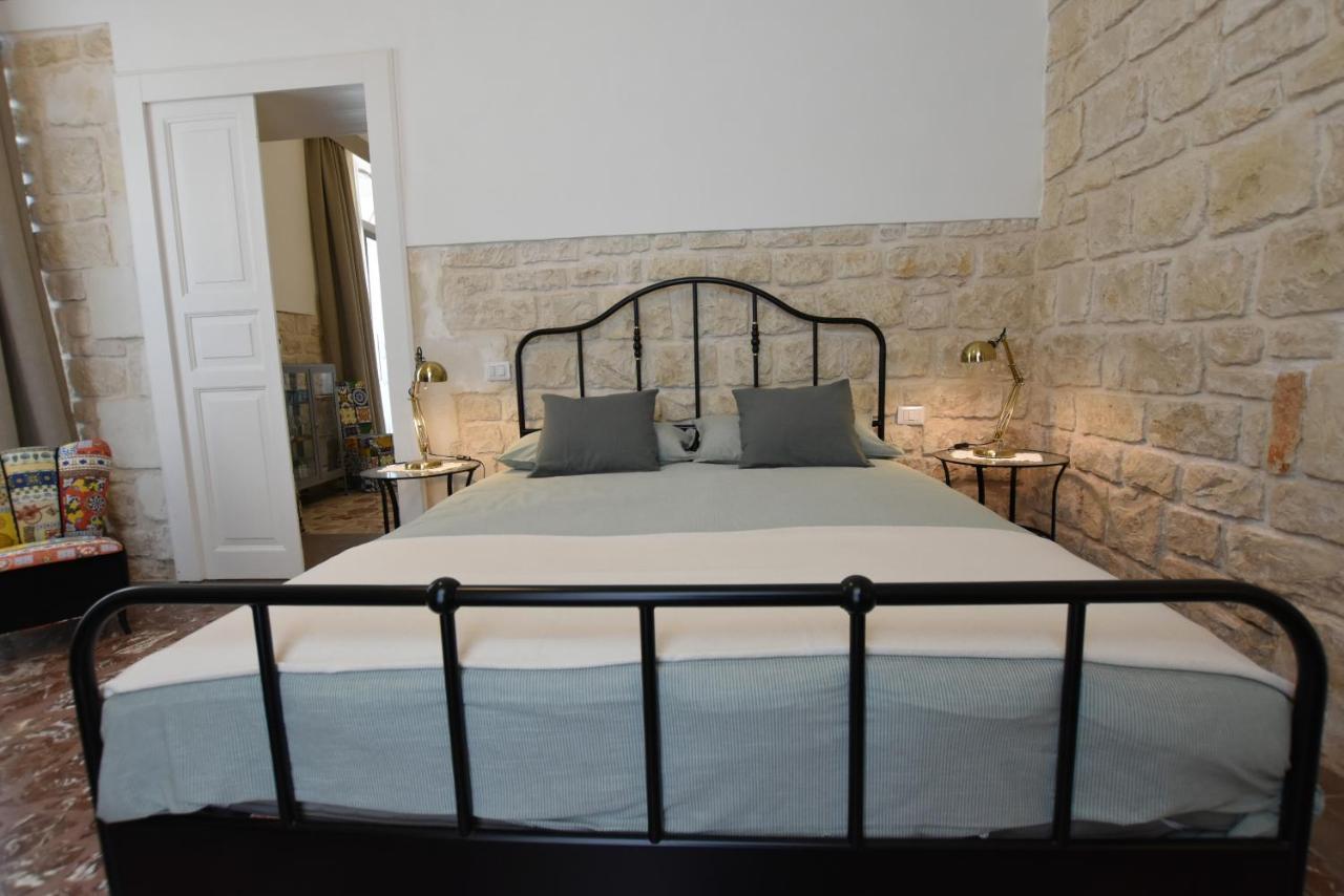 לינה וארוחת בוקר שיקלי Sicilia Bedda House מראה חיצוני תמונה