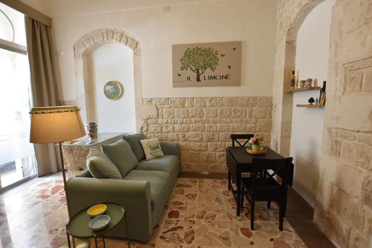 לינה וארוחת בוקר שיקלי Sicilia Bedda House מראה חיצוני תמונה