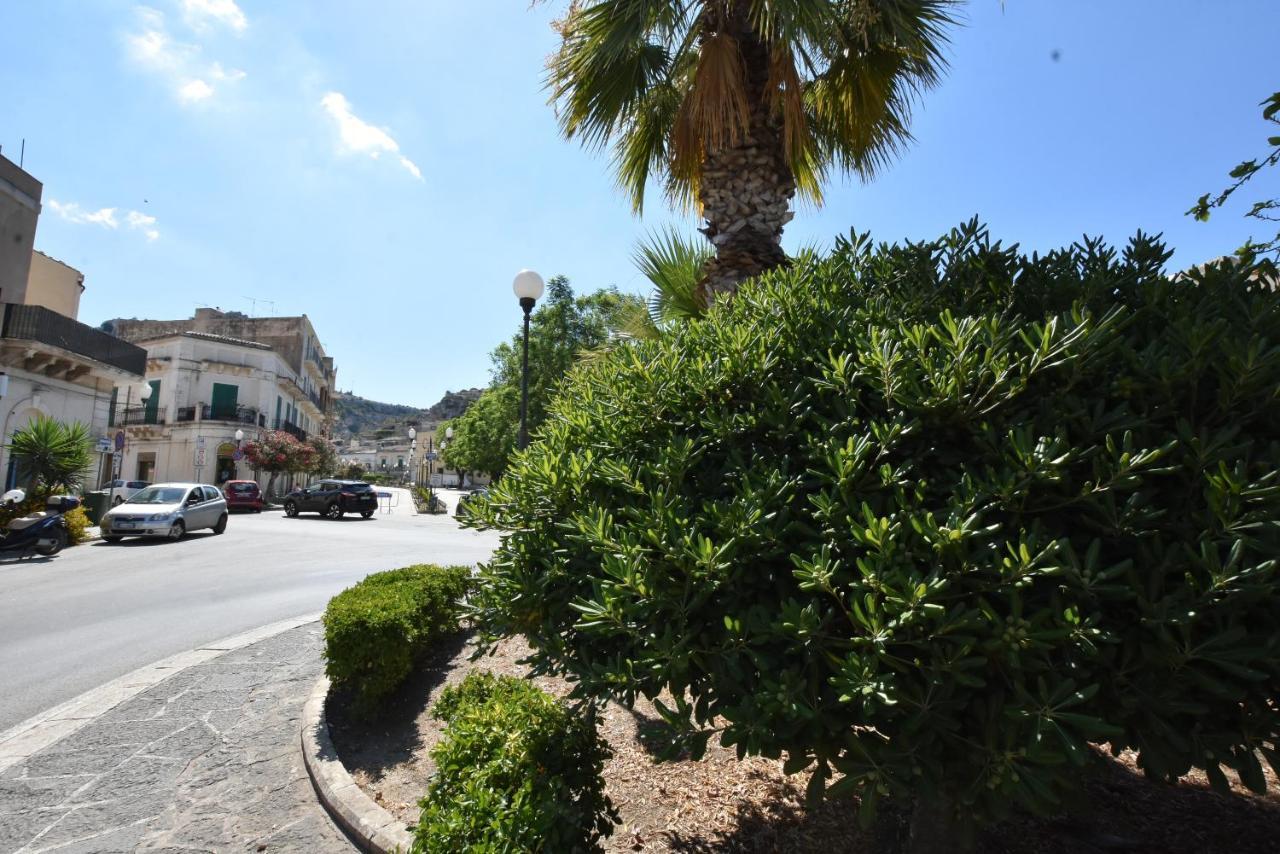 לינה וארוחת בוקר שיקלי Sicilia Bedda House מראה חיצוני תמונה